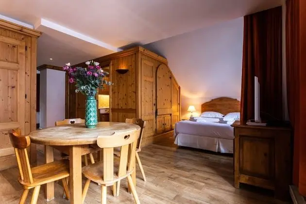 Stüdyo Süit, Dağ Manzaralı