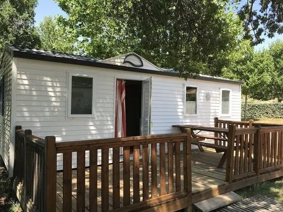 Karavan (Bastidon - 4 personnes)