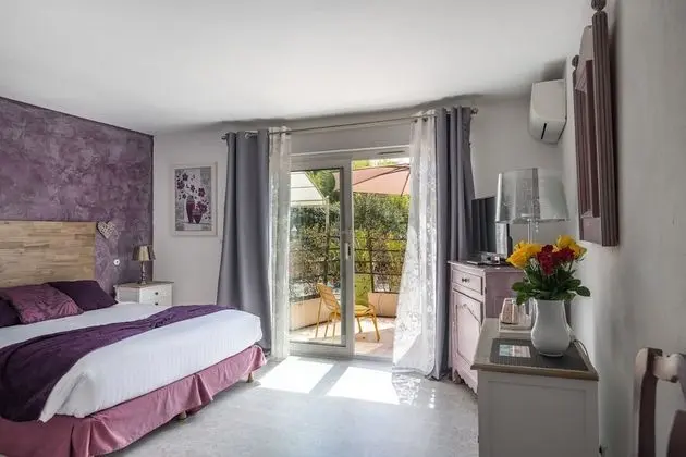 Luxury Tek Büyük veya İki Ayrı Yataklı Oda