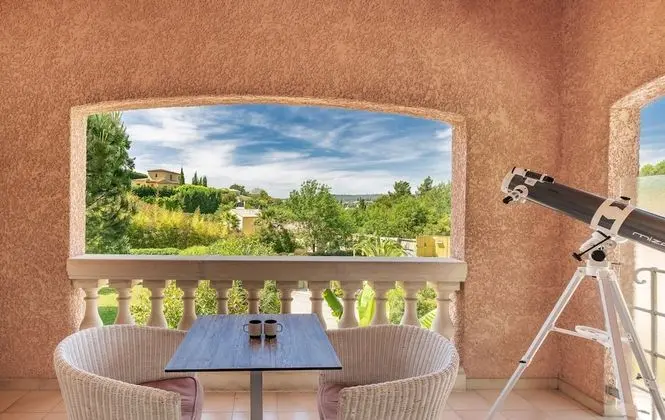 Luxury Tek Büyük veya İki Ayrı Yataklı Oda