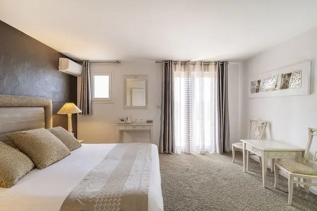 Luxury Tek Büyük veya İki Ayrı Yataklı Oda