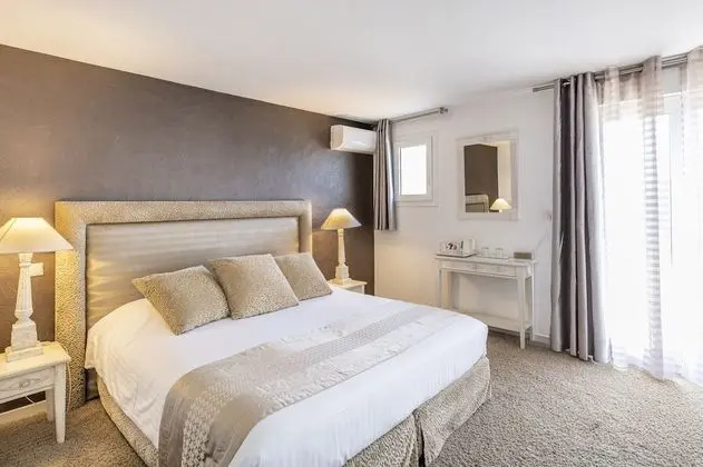 Luxury Tek Büyük veya İki Ayrı Yataklı Oda
