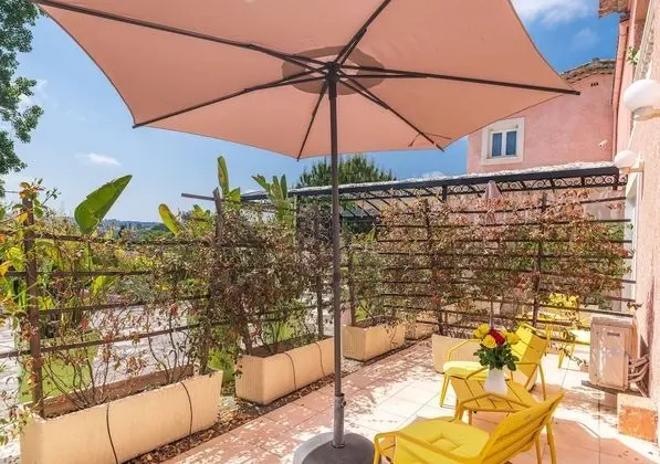 Luxury Tek Büyük veya İki Ayrı Yataklı Oda