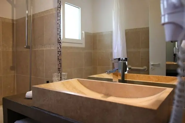 Luxury Tek Büyük veya İki Ayrı Yataklı Oda