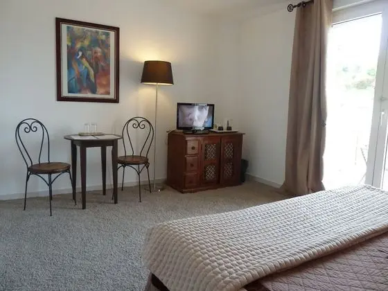 Superior Tek Büyük veya İki Ayrı Yataklı Oda