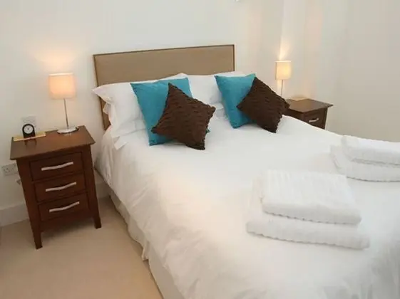 Ev (2 Bedrooms)