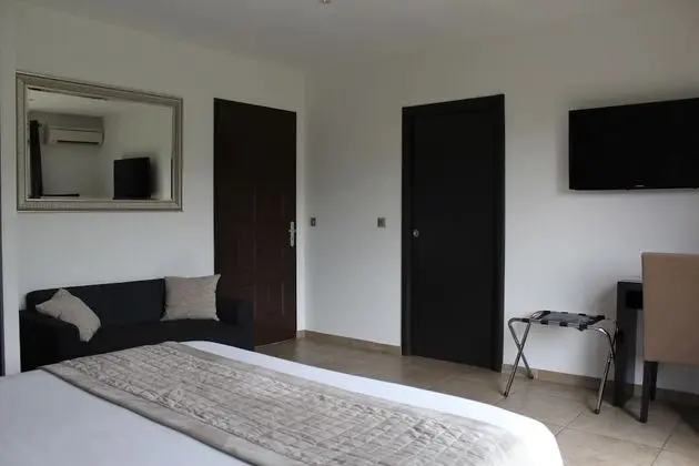 Comfort Tek Büyük veya İki Ayrı Yataklı Oda