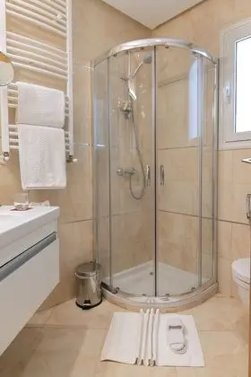 ADAM One Bedroom Suite