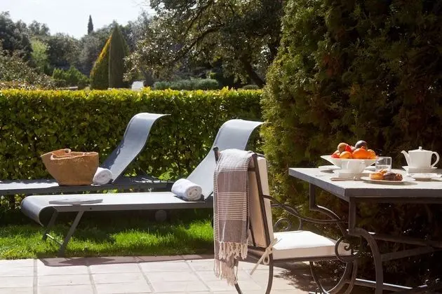 Deluxe Tek Büyük veya İki Ayrı Yataklı Oda, Teras