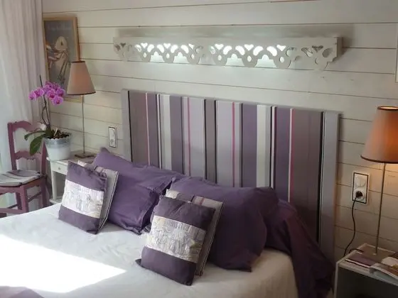 Comfort Tek Büyük Yataklı Oda, Banyolu/Duşlu (Chambre JARDIN)