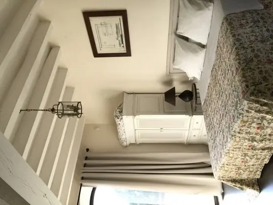 Tek Büyük Yataklı Oda (1)