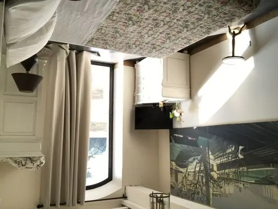 Tek Büyük Yataklı Oda (1)