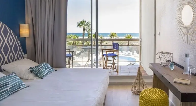 Tek Büyük Yataklı Oda, Deniz Manzaralı