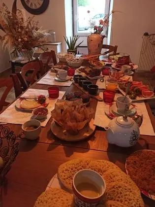 Tek Büyük Yataklı Oda, Banyolu/Duşlu, Avlu Manzaralı (Chambre Zen)