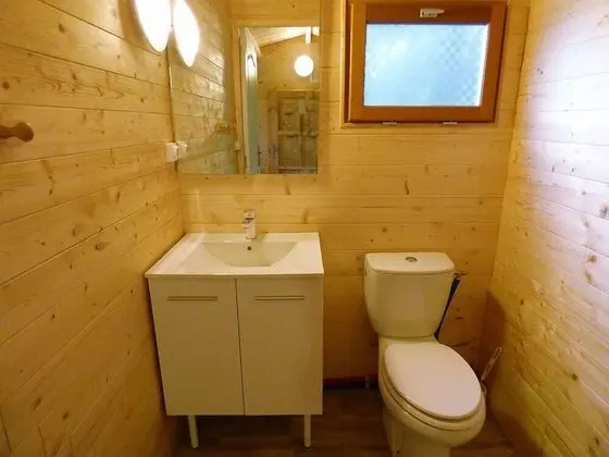 Dağ Evi, Ortak Banyo