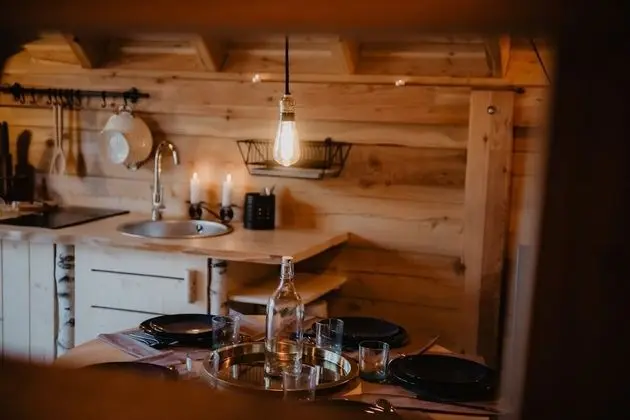 Ev, Özel Banyo, Dağ Manzaralı (Cabane familliale)
