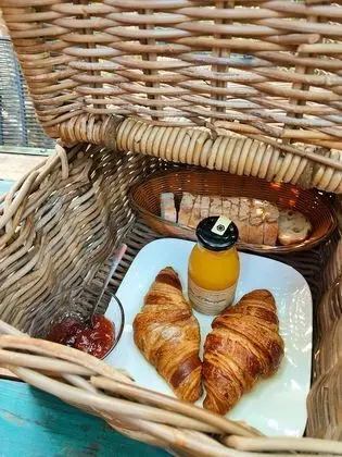 Grand Kulübe, Sıcak Su Havuzu, Tepe Manzaralı