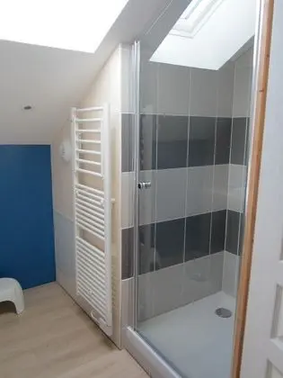 Comfort Tek Büyük veya İki Ayrı Yataklı Oda (Ré)