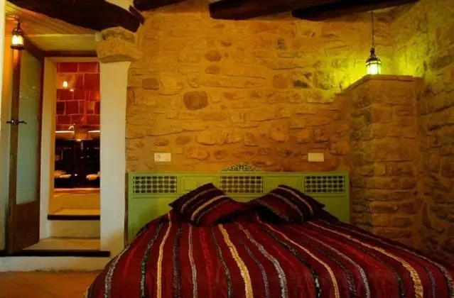 Kır Evi, 2 Yatak Odası, Sıcak Su Havuzu, Dağ Manzaralı