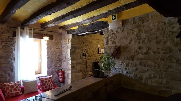 Kır Evi, 2 Yatak Odası, Sıcak Su Havuzu, Dağ Manzaralı