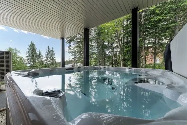 Özel spa küveti