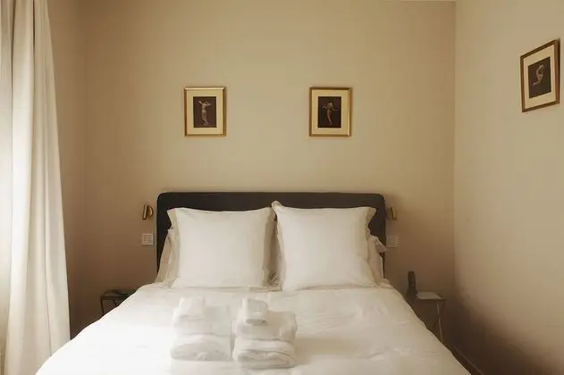 Tek Büyük Yataklı Oda