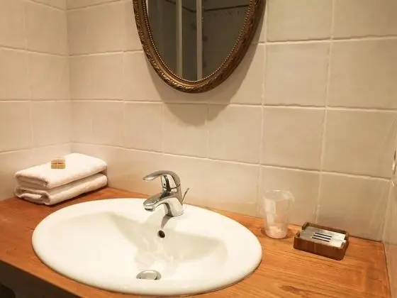 Comfort Tek Büyük Yataklı Oda, Banyolu/Duşlu, Bahçe Manzaralı