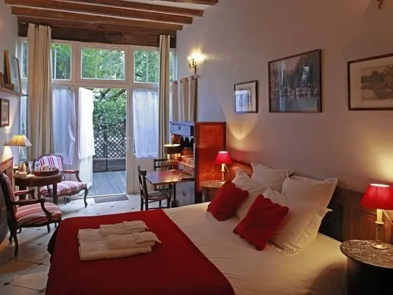 Tek Büyük Yataklı Oda, Banyolu/Duşlu (La Chambre d'Henry)