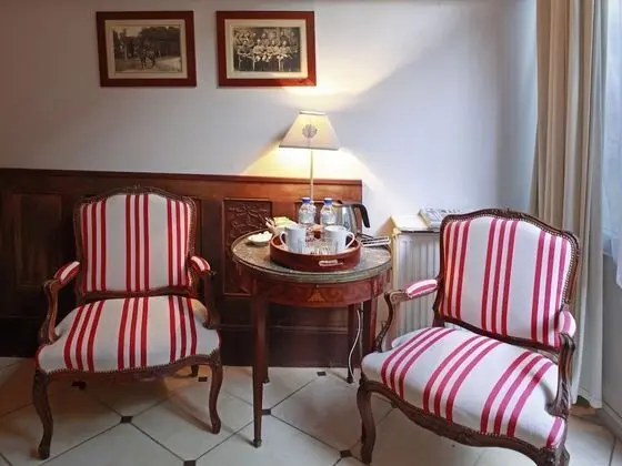 Tek Büyük Yataklı Oda, Banyolu/Duşlu (La Chambre d'Henry)