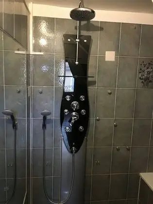 Dört Kişilik Oda