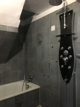 Dört Kişilik Oda