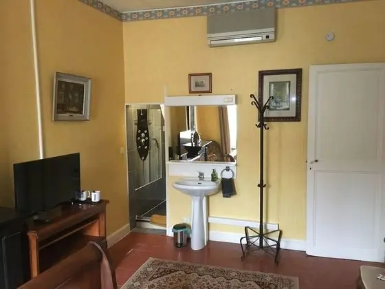 Dört Kişilik Oda