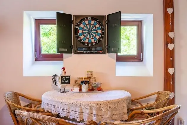 Üç Kişilik Oda (Hibou)