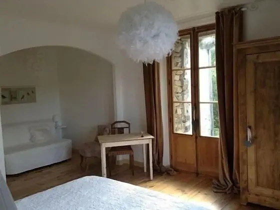 Standard Dört Kişilik Oda, Banyolu/Duşlu, Bahçe Manzaralı