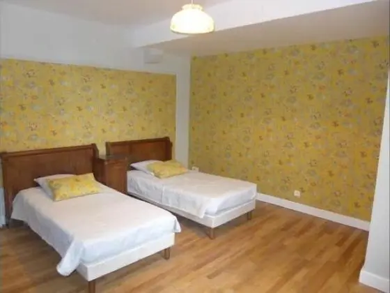 Tek Büyük Yataklı Oda