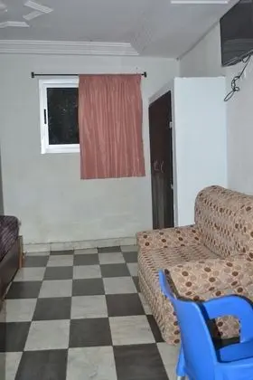 Classic Oda, 1 Büyük (Queen) Boy Yatak, Sigara İçilmez, Banyolu/Duşlu