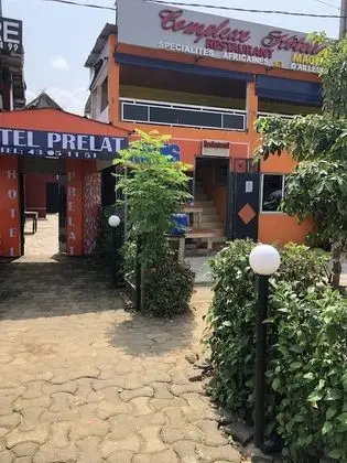 Classic Oda, 1 Büyük (Queen) Boy Yatak, Sigara İçilmez, Banyolu/Duşlu