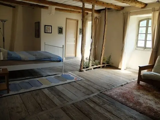 Tek Büyük Yataklı Oda (Châtaignier)