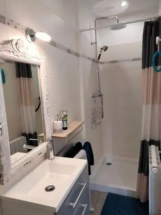 Classic Tek Büyük Yataklı Oda, 1 Büyük (Queen) Boy Yatak, Özel Banyo
