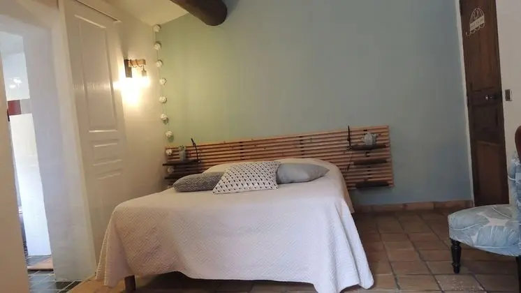 Standard Tek Büyük Yataklı Oda, Özel Banyo ( Aubergine)