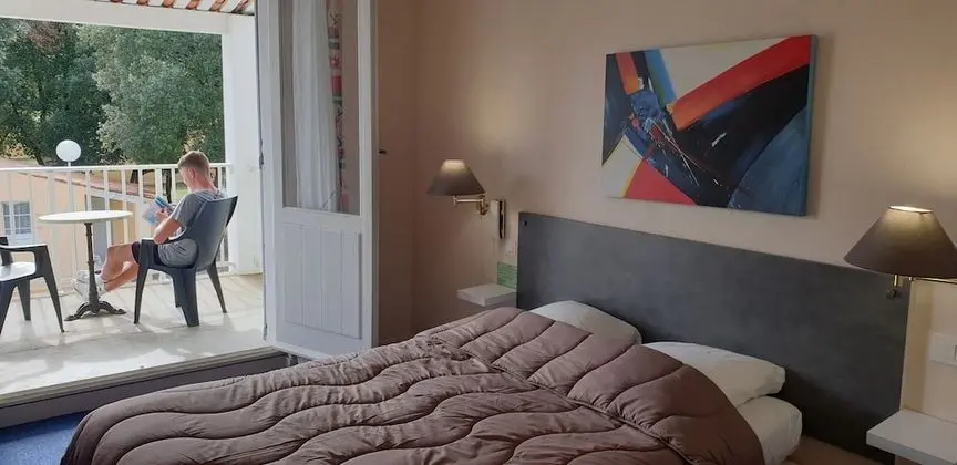 Tek Büyük Yataklı Oda