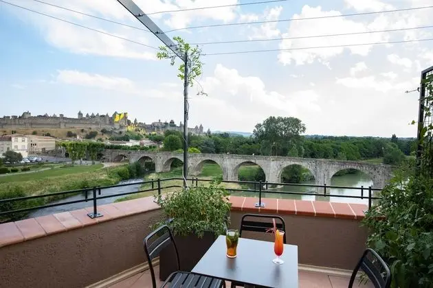 Premium Üç Kişilik Oda, Teras, Şehir Manzaralı