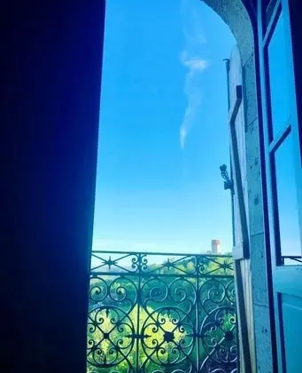 Oda, Balkon (Rustique)