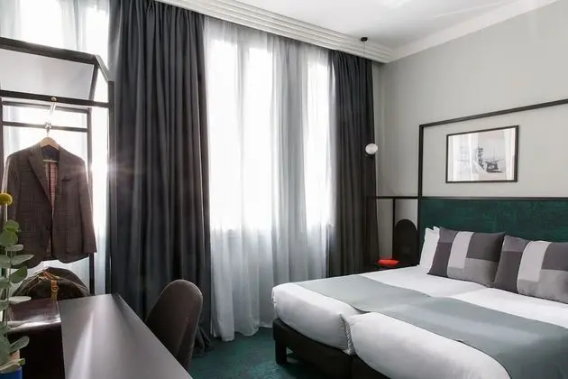 Superior Üç Kişilik Oda, Sigara İçilmez, Şehir Manzaralı