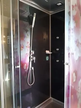 Comfort Tek Büyük Yataklı Oda, Özel Banyo, Bahçe Manzaralı