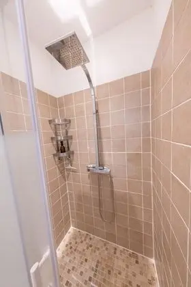 Deluxe Apart Daire, Özel Banyo (61-1)