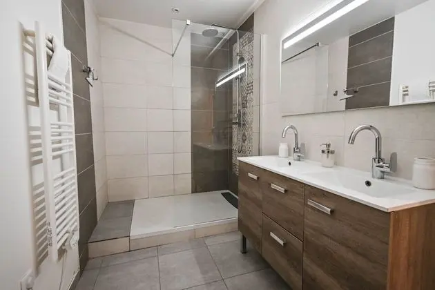 Family Apart Daire (4 people / 4 personnes)