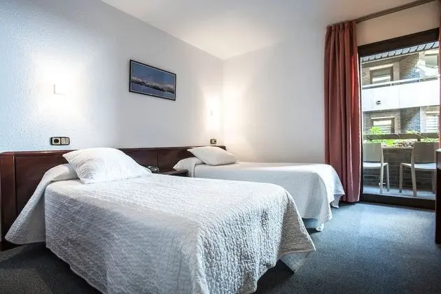 İki Ayrı Yataklı Oda, Balkon, Şehir Manzaralı