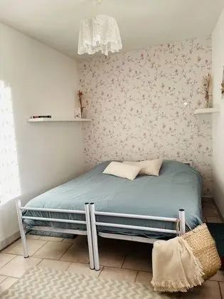 Comfort Tek Büyük veya İki Ayrı Yataklı Oda, Banyolu/Duşlu, Bahçe Manzaralı (Le Moulin)