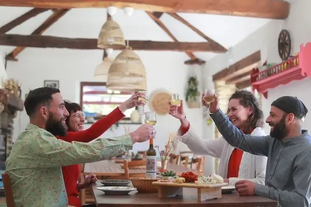 Family Dört Kişilik Oda, Banyolu/Duşlu, Bahçe Manzaralı